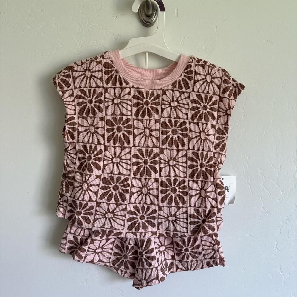 NWT Grayson Threads kids set in a size 2T